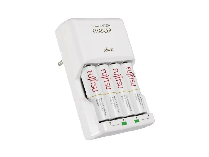 Fujitsu punjač za baterije NI-MH AA_AAA + 4AA BAT. 1900MAH