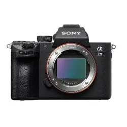 Fotoaparat Sony Alpha a7 Mark III 28-70mm (ILCE7M3KB.CEC)