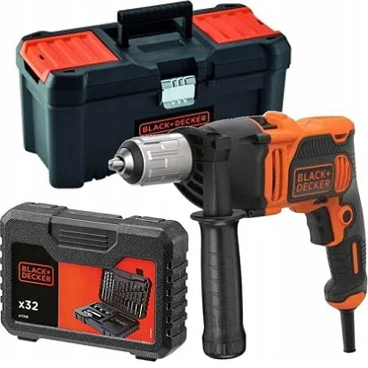 Black & Decker udarna bušilica 850W/32 djset / Kofer