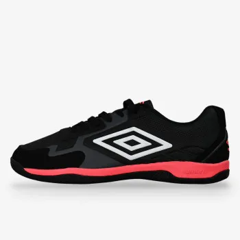 Umbro Trophy IC