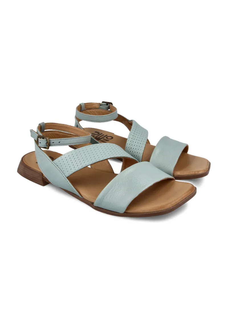 SANDAL