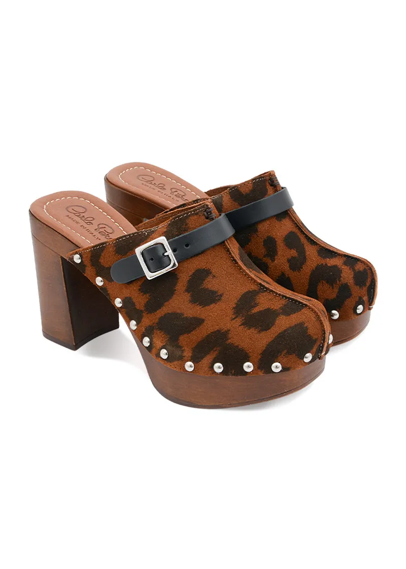 SANDAL