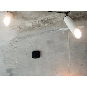 Ajax FireProtect crni bežični detektor dima i temperature, sirena 85 dB