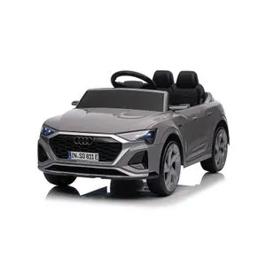 Audi SQ8 Sivi Automobil na akumulator