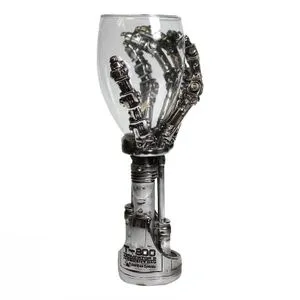 Nemesis Now Terminator 2 pehar sa šakom 19 cm