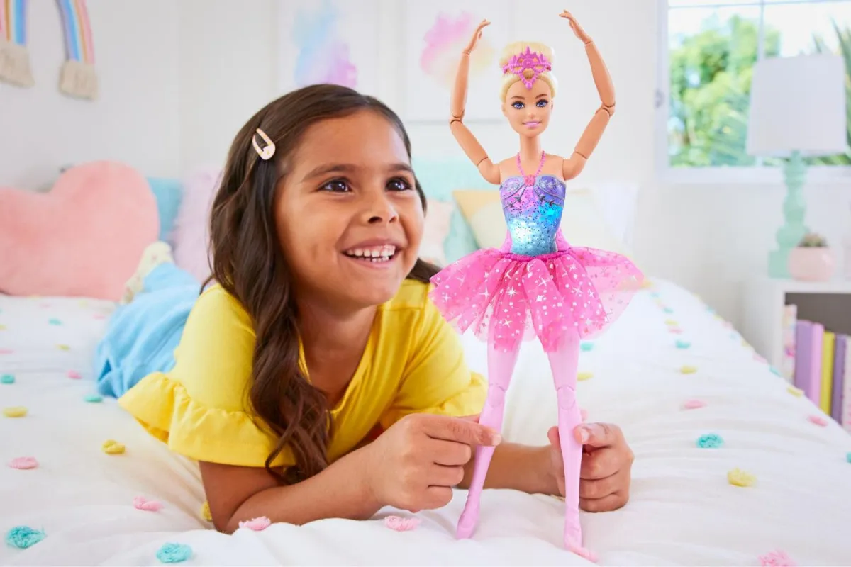 BARBIE Svetleća balerina