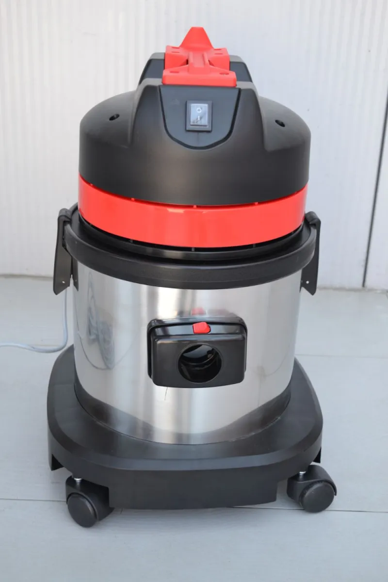 BSM Hidroindustrijski usisivač 15L AC-151