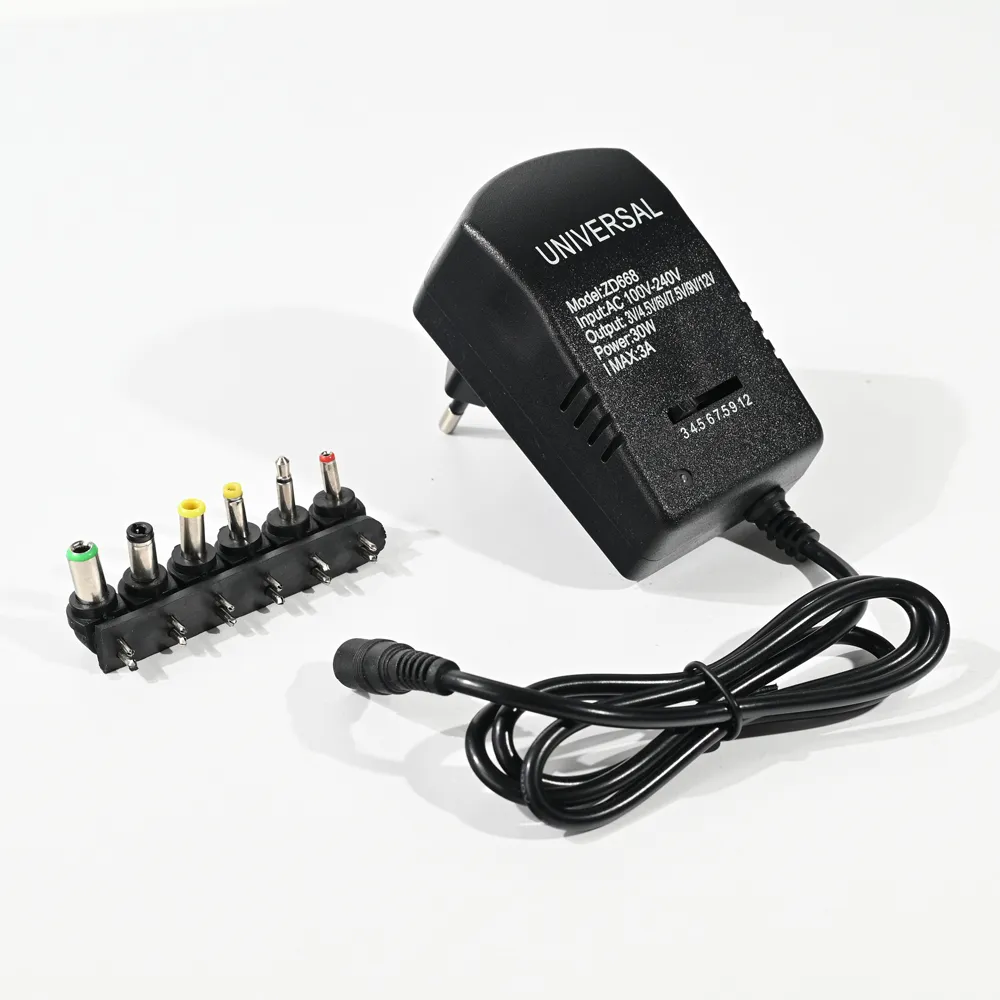 Univerzalni punjač JWD ZD668  3A/ 30W
