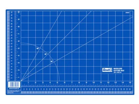 Revell cutting mat - large ( RV39057 )