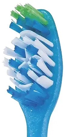 Colgate Max White Medium With Polishing Star Četkica za zube srednja "Max White", plava