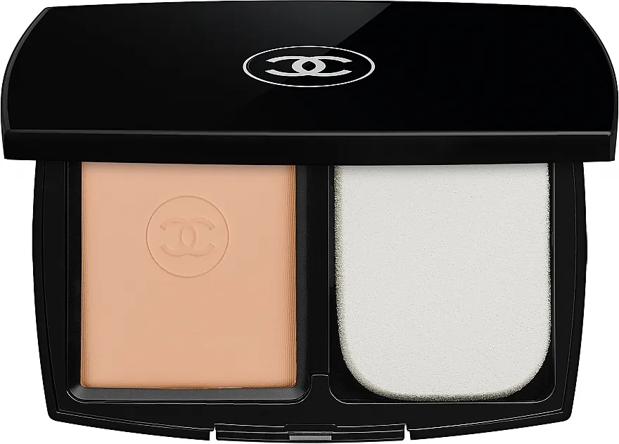 Kompaktna podloga Chanel Ultra Le Teint Ultrawear All-Day Comfort Flawless Finish Compact Foundation