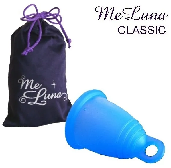 Me Luna Classic Menstrual Cup Ring Menstrualna čašica s petlicom, veličina M, plava