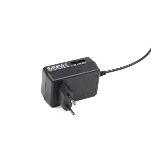 Univerzalni punjač 12W Gembird EG-MC-008