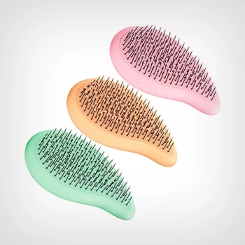 The Wet Brush Go Green Palm Detangler četka