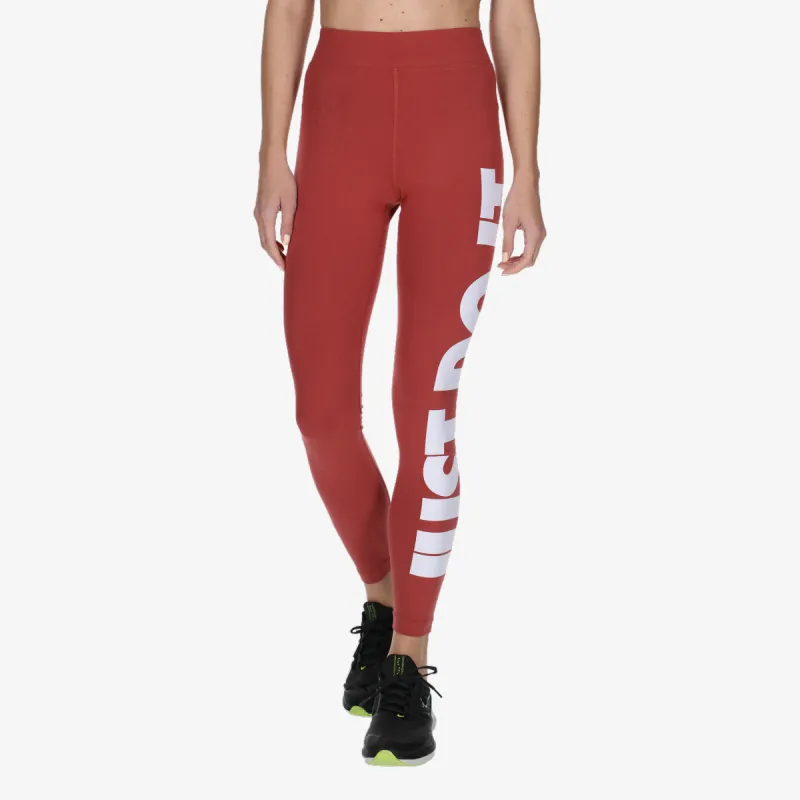 Nike Sportswear Essential
