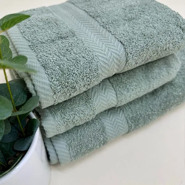TEXTIL PEŠKIR LUX 70X130 / 500GR