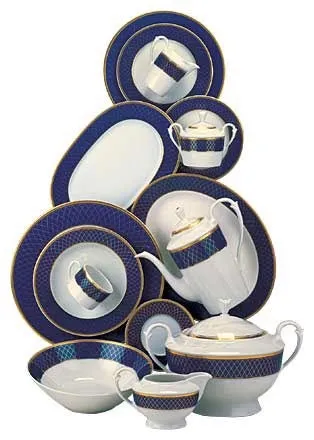 Zepter Cobalt Royal - porcelain dinner and coffee set for 12 persons, 68 elements - hand-painted with 22 carat gold, the dominant color is blue